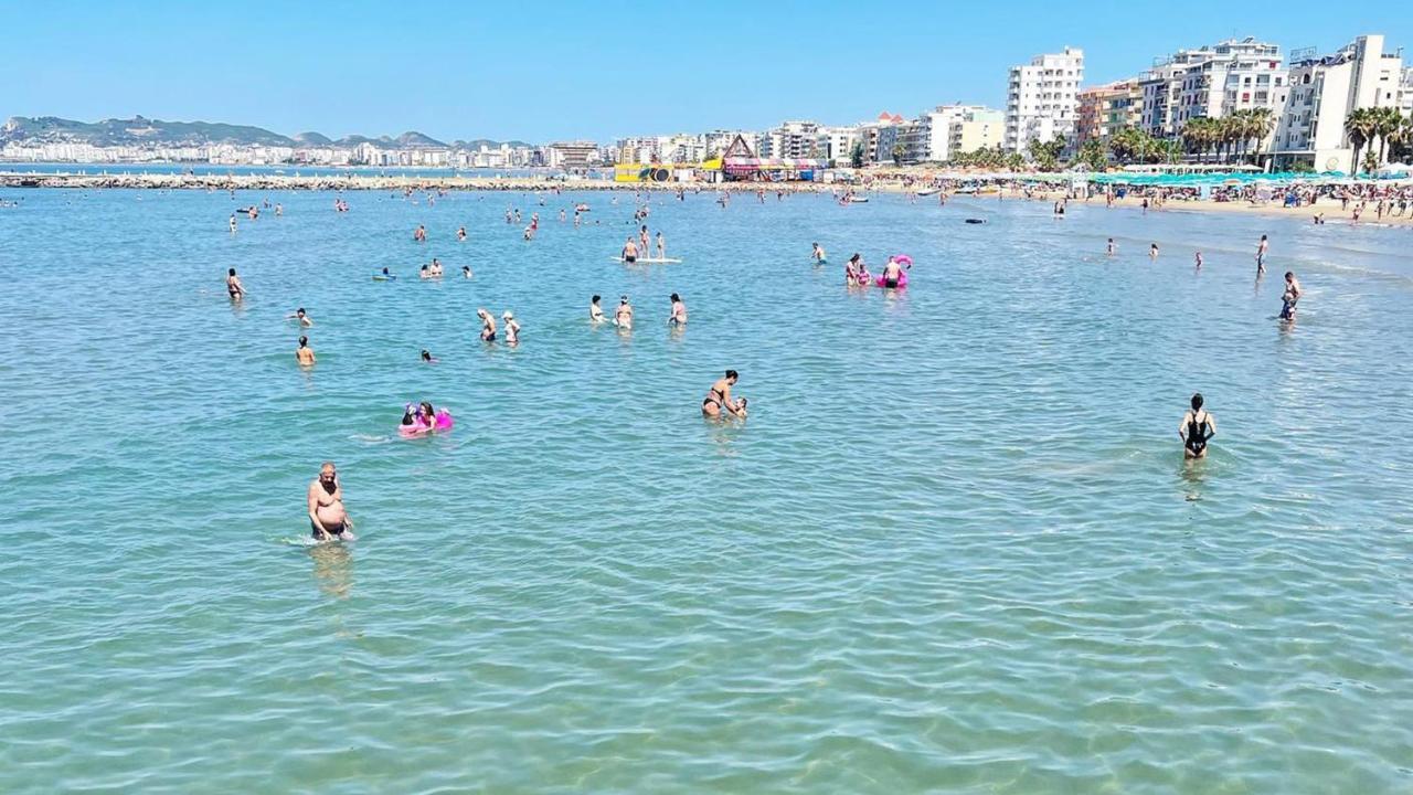 Hotel Vila Max Durrës Buitenkant foto