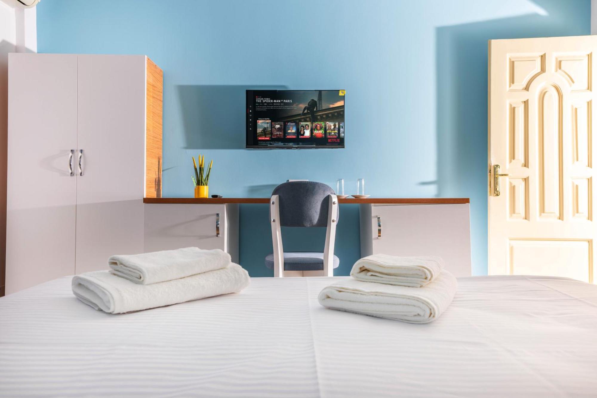 Hotel Vila Max Durrës Buitenkant foto