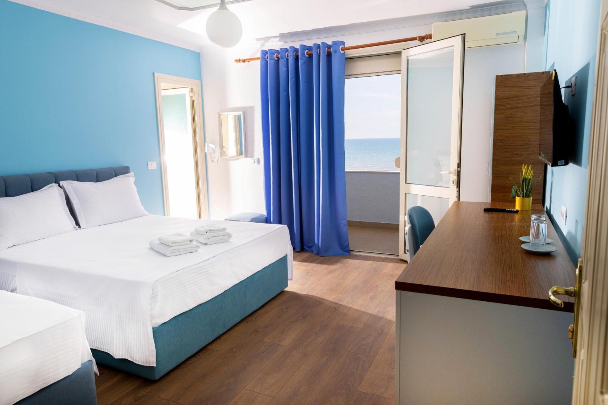 Hotel Vila Max Durrës Buitenkant foto