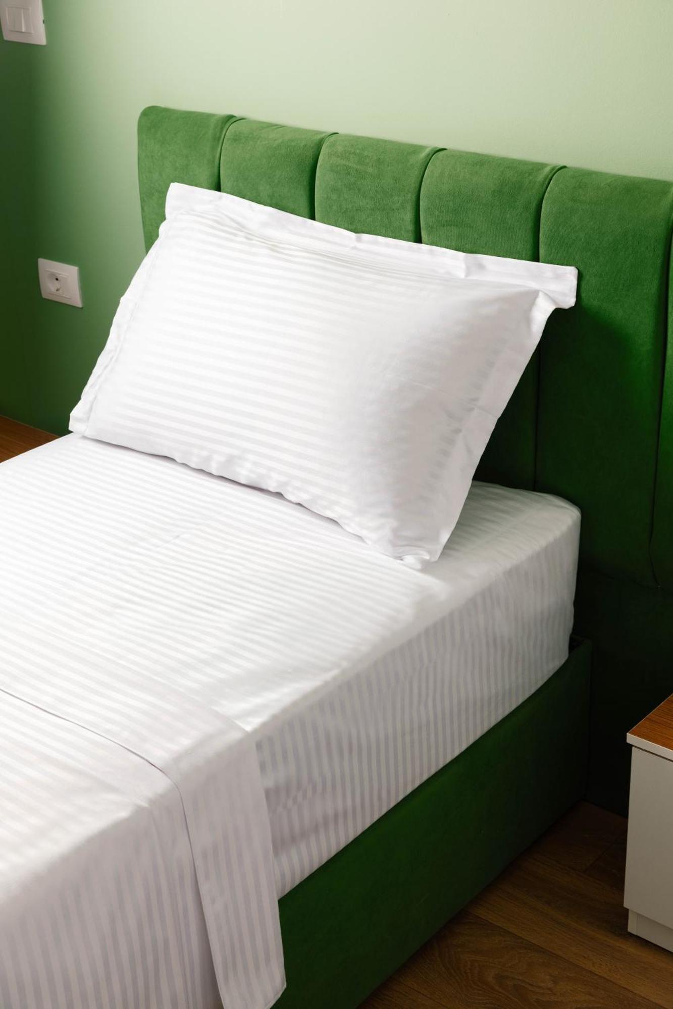 Hotel Vila Max Durrës Buitenkant foto